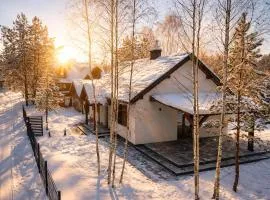 Dom wśród brzóz - Płaska