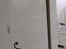 وداي جليل, hotel v destinaci Muná