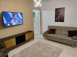 Casa completa bem localizada com garagem