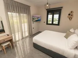 Aurora Apart 5 Sea view suite near the beach