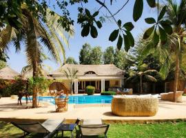 Bandam Lodge, hotel a Ngaring