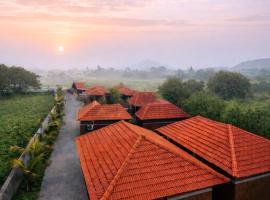 Shwetik Resort, hotel en Khamshet