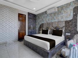 Hotel O RG PALACE HOTEL, hotel in Bagru