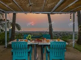 On the rocks Sea facing infinity Pool Villa