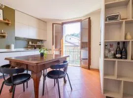 Duomo View Apartment - 200 meters from subway