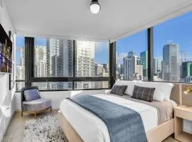 Free Parking Downtown Condo with Resort Amenities