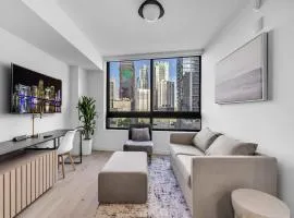 Modern Downtown Condo with Pool Gym BBQ Game Room CoWorking Spaces