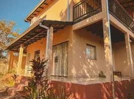 Claruá Chalés- Loft Baru - espaço romântico e tranquilo em Cavalcante