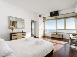 Villa 4 bedroom Vista Mare, Terrazza e Giardino