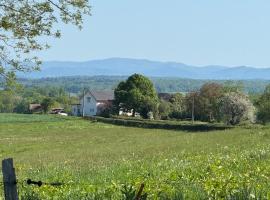 domaine de Marbot: Cronat şehrinde bir otel