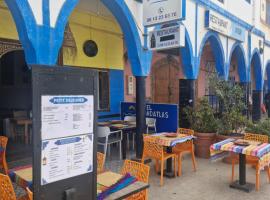 Hôtel grand Atlas, hotel v destinácii Mirleft