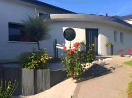 L'Instant des Hôtes, hotel a Combrit