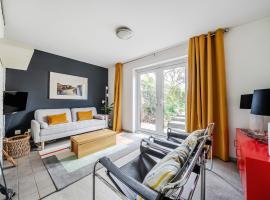 Cosy house in Lodsworth near Cowdray & Goodwood, Hotel in Lodsworth