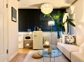 행리단길 LONA Stay, hotel di Suwon