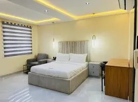 Feliza Hotel and Suites