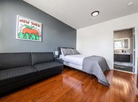 Shefah Hotel, khách sạn ở Union City