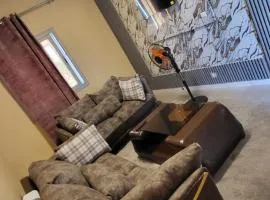 studio avec salons et balcon