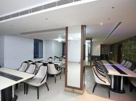 Hotol O River Bay Resort, hotel di Diamond Harbour