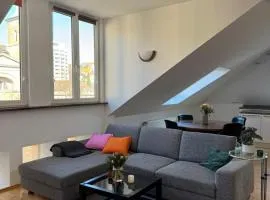 Helle Dachgeschoßwohnung am Laurentiusplatz