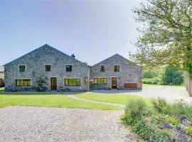 5 Bed in Tosside Near Settle oc-ds103