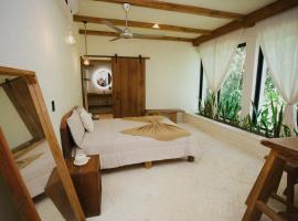 Crystal Villa near the beach, hotell i El Valle