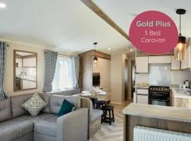 Billing Aquadrome Gold Plus 3 Bed Caravan KL06