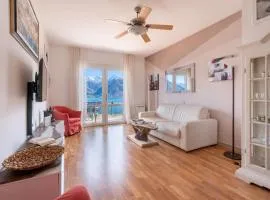 Mont&Lac Lake View Apartment in Limone