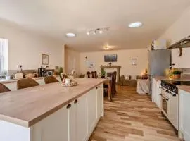 6 Bed in Newton-on-Rawcliffe 96415