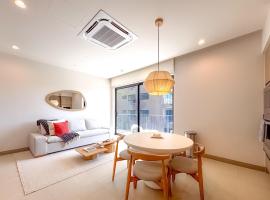 Casa Azure Condo (N451) - Naumi The Valley 1BR Condo - Suncoast Rentals - El Coco, hotel i Sardinal