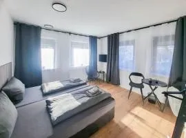 ALFA Stuttgart City 4ZW Beste City Lage Berliner Platz max 8 Personen Netflix Küche WM l 4BR 7 Beds 8 people l Fully equipped Kitchen & Bathroom