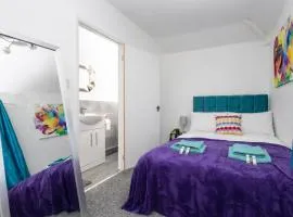 Temple by Alt-Stay - 4 Bed 2 Bath House - Parking, WiFi & Smart TV - Contractors & Relocations - Weekly & Monthly Rates