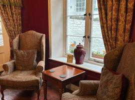 Viesnīca The New Inn Hotel Clovelly pilsētā Kloveli