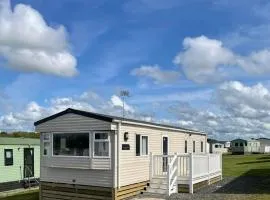 Shellie's Summer Breeze Retreat