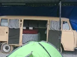 Kombi Home