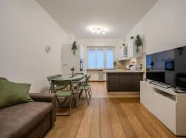 Verona Centro - Trilocale con Balcone - Ideale per Famiglie - Verona Feeling