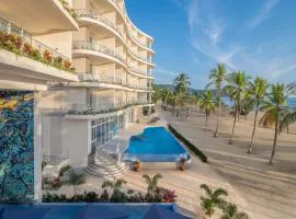 Clarita's Beach Bar & Resort