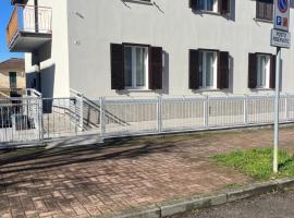 Casa RAFAEL & GINEVRA, hotel i Stazzano