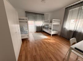 Ferienwohnungen Uhrturm, Hotel in Oppenheim