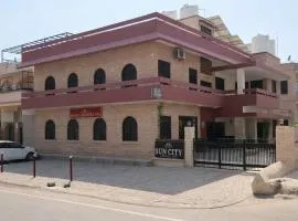 Hotel Gajender Niwas Sun City A Boutique Stay