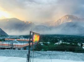 Imperial hotel and Restaurant, hotel em Gilgit