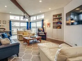 Rustic Lake Buchanan Hideaway with Game Room and Grill