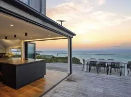 Split Apple Holiday House