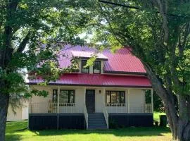 Chalet l'Intemporel - St Lawrence View