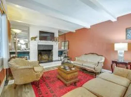 Tranquil Lakefront Home with Sunroom in Burlington