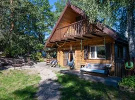 Dream Forest Cabin -dom w lesie pod Warszawą