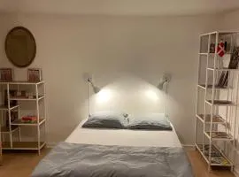 Værelse med eget køkken og bad