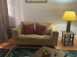 Kaye Jacquot, hotel em Monchy