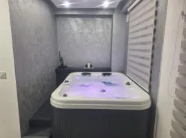 AquaVista Apartments