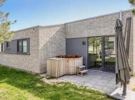 Stunning Home In Lembruchdümmer See With Sauna