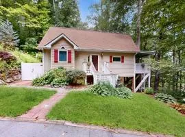 Mountain Home Dog-Friendly Getaway